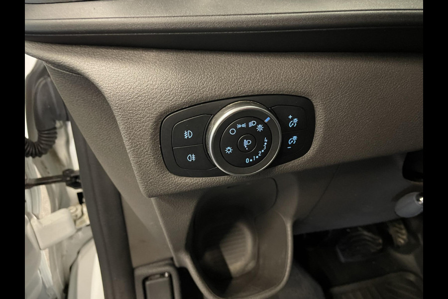 Ford Transit Custom 320 2.0 TDCI L2H1 170PK Sport Automaat Dubbele Cabine Airco Cruise Control Bluetooth Navi Trekhaak