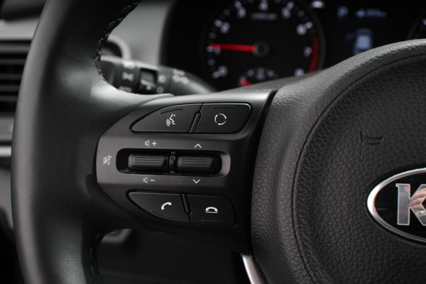 Kia Stonic 1.0 T-GDi 120 PK Automaat Vision | Navigatie | Climate control | Camera | Lane Assist | Cruise Control | Privacy Glass | Lichtmetalen velgen | Stoel-Stuurverwarming