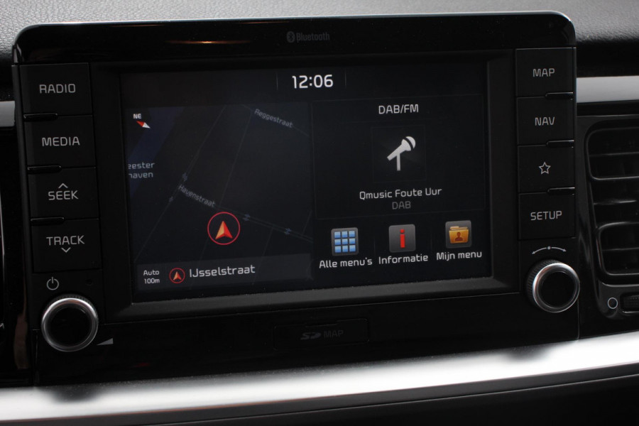 Kia Stonic 1.0 T-GDi 120 PK Automaat Vision | Navigatie | Climate control | Camera | Lane Assist | Cruise Control | Privacy Glass | Lichtmetalen velgen | Stoel-Stuurverwarming