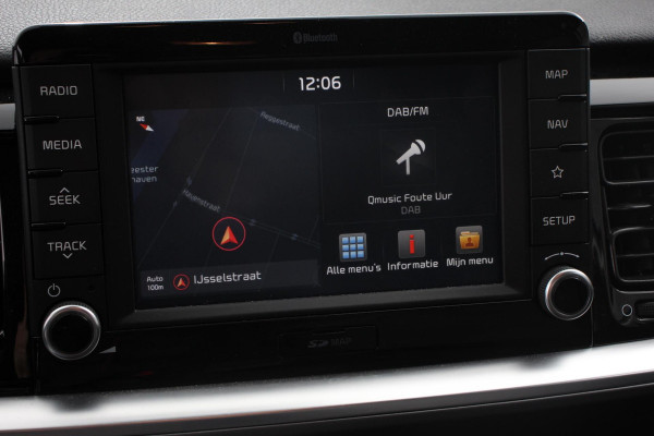 Kia Stonic 1.0 T-GDi 120 PK Automaat Vision | Navigatie | Climate control | Camera | Lane Assist | Cruise Control | Privacy Glass | Lichtmetalen velgen | Stoel-Stuurverwarming