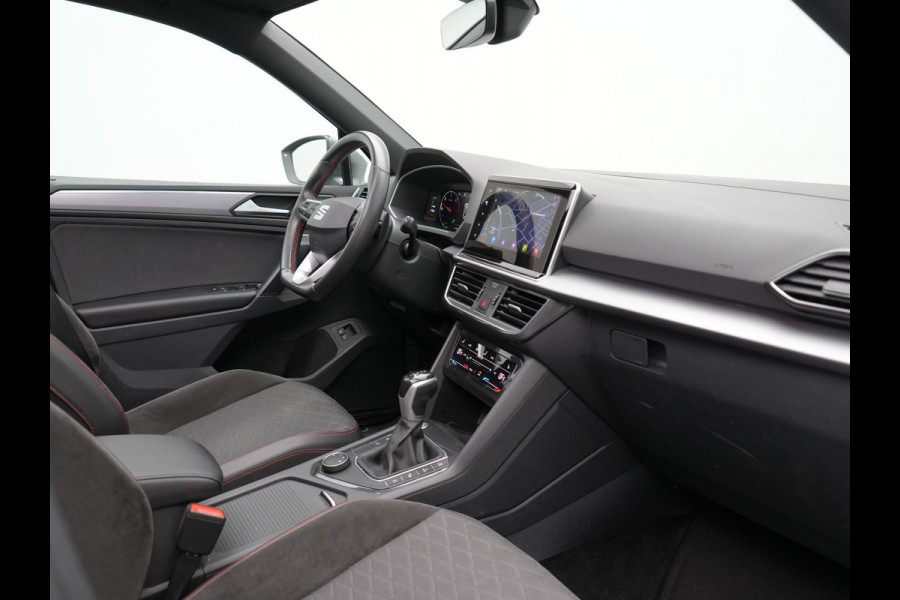Seat Tarraco 1.4 TSI e-Hybrid FR Plug in Hybrid 245pk Dealer O.H PHEV | Panodak | 360 Camera | Adaptive Cruise | Alcantara Sportstoelen Memory & Verwarmd | Apple Carplay | Blis | Navigatie | Keyless | Stuur Verwarmd | Virtual | DAB |