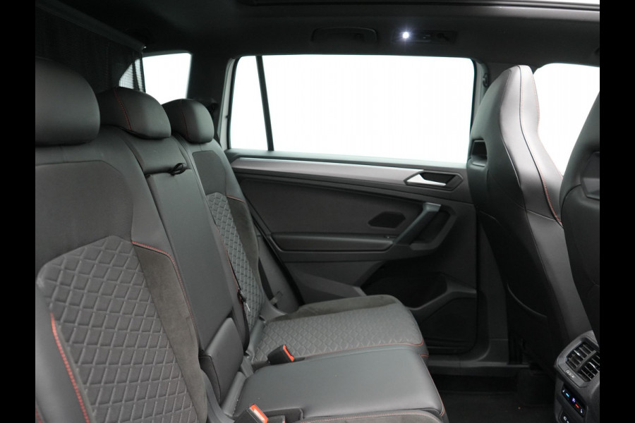 Seat Tarraco 1.4 TSI e-Hybrid FR Plug in Hybrid 245pk Dealer O.H PHEV | Panodak | 360 Camera | Adaptive Cruise | Alcantara Sportstoelen Memory & Verwarmd | Apple Carplay | Blis | Navigatie | Keyless | Stuur Verwarmd | Virtual | DAB |
