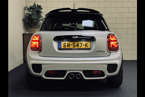 MINI Mini 2.0 Cooper S JCW | Panorama | 1e Eig! | NAP MINI Mini 2.0 Cooper S JCW | Panorama | 1e Eig! | NAP