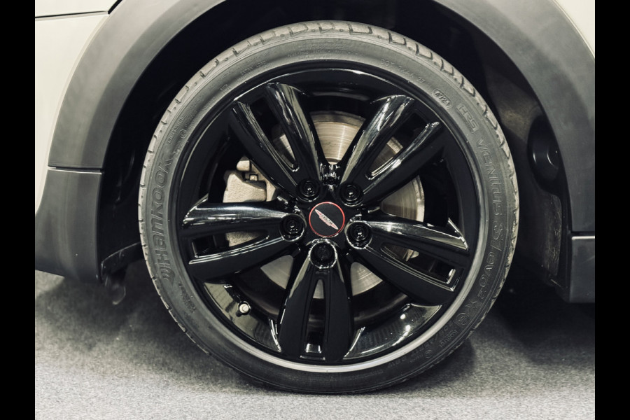 MINI Mini 2.0 Cooper S JCW | Panorama | 1e Eig! | NAP MINI Mini 2.0 Cooper S JCW | Panorama | 1e Eig! | NAP