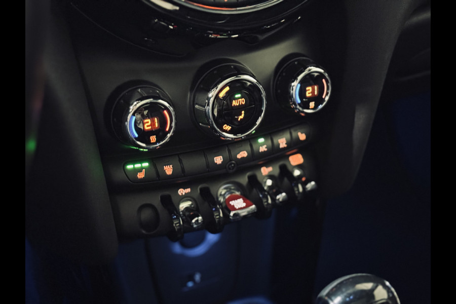 MINI Mini 2.0 Cooper S JCW | Panorama | 1e Eig! | NAP MINI Mini 2.0 Cooper S JCW | Panorama | 1e Eig! | NAP