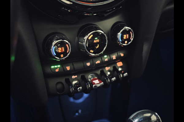 MINI Mini 2.0 Cooper S JCW | Panorama | 1e Eig! | NAP MINI Mini 2.0 Cooper S JCW | Panorama | 1e Eig! | NAP