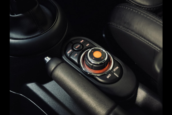 MINI Mini 2.0 Cooper S JCW | Panorama | 1e Eig! | NAP MINI Mini 2.0 Cooper S JCW | Panorama | 1e Eig! | NAP