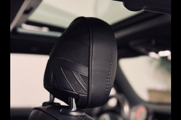 MINI Mini 2.0 Cooper S JCW | Panorama | 1e Eig! | NAP MINI Mini 2.0 Cooper S JCW | Panorama | 1e Eig! | NAP