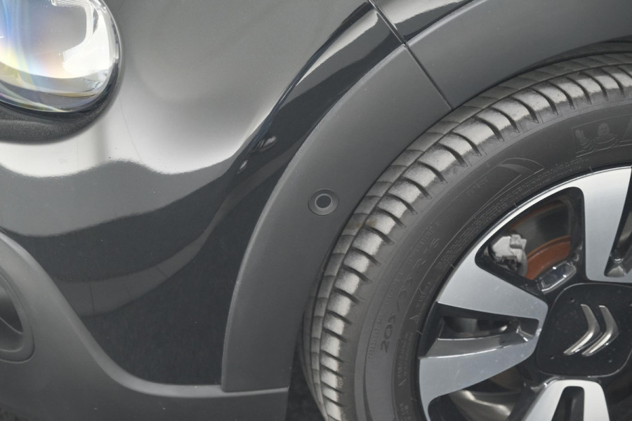 Citroën C3 PureTech 110 EAT6 Shine | Camera | Navigatie | Apple Carplay | Parkeersensoren | Climate Control | 16 Inch Lichtmetalen Velgen