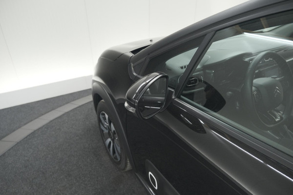 Citroën C3 PureTech 110 EAT6 Shine | Camera | Navigatie | Apple Carplay | Parkeersensoren | Climate Control | 16 Inch Lichtmetalen Velgen