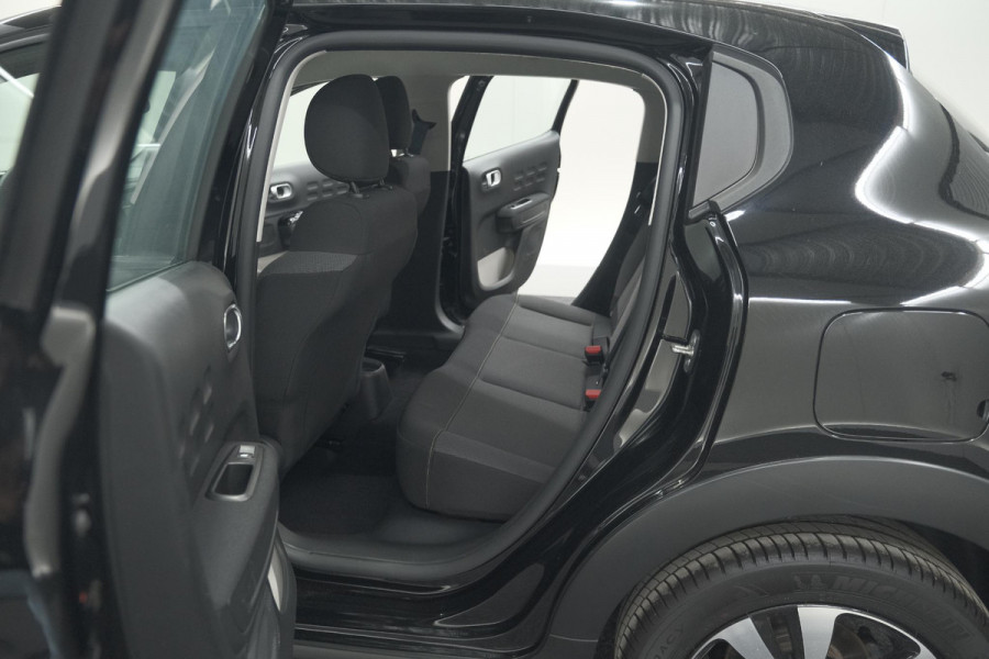Citroën C3 PureTech 110 EAT6 Shine | Camera | Navigatie | Apple Carplay | Parkeersensoren | Climate Control | 16 Inch Lichtmetalen Velgen