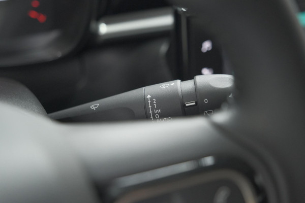 Citroën C3 PureTech 110 EAT6 Shine | Camera | Navigatie | Apple Carplay | Parkeersensoren | Climate Control | 16 Inch Lichtmetalen Velgen