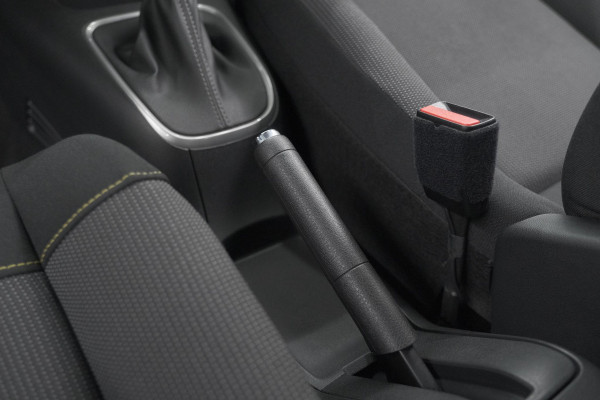 Citroën C3 PureTech 110 EAT6 Shine | Camera | Navigatie | Apple Carplay | Parkeersensoren | Climate Control | 16 Inch Lichtmetalen Velgen