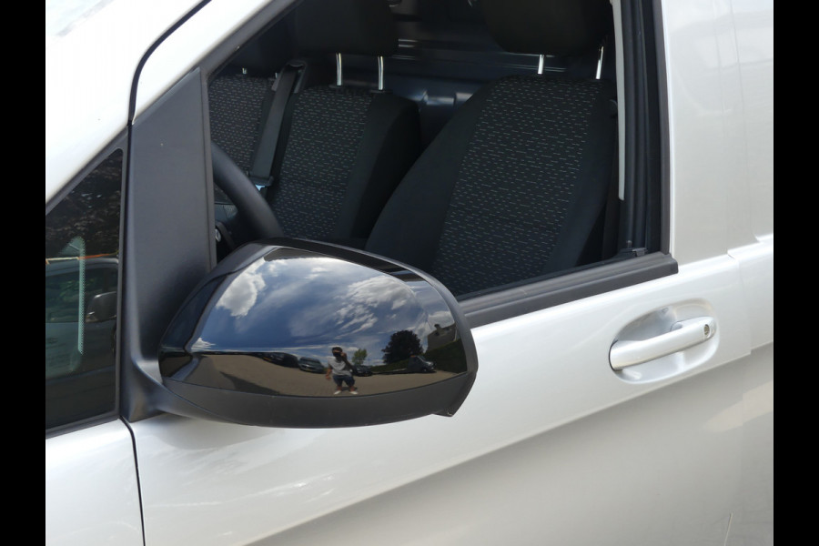 Mercedes-Benz Vito 114 CDI Lang Airco/Camera/Navigatie/Cruise control Mercedes-Benz Vito 114 CDI Lang Airco/Camera/Navigatie/Cruise control