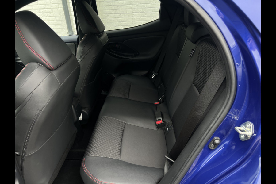 Toyota Yaris 1.5 Hybrid Executive Sport | Navi | JBL Audio | Camera | HUD