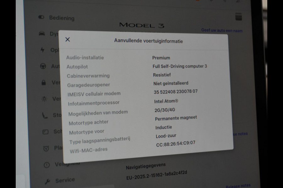 Tesla Model 3 Performance 513pk 20" AutoPilot Pano.dak  Adaptive Cruise Camera''s Leer PDC-A+Voor Wifi Ecc Pdc Dual Motor ! Elektr.-A-Klep+Stuur+Verst.Stoel+Geheugen, Easy Entry Stoel+Bank-Verwarmd Keyless carbon spoiler rode remklauwen Long Range accu WiFi Voorbereid. Internet (9,99pm) 75 kWh 4wd 1e Eigenaar Origineel Nederlandse Auto