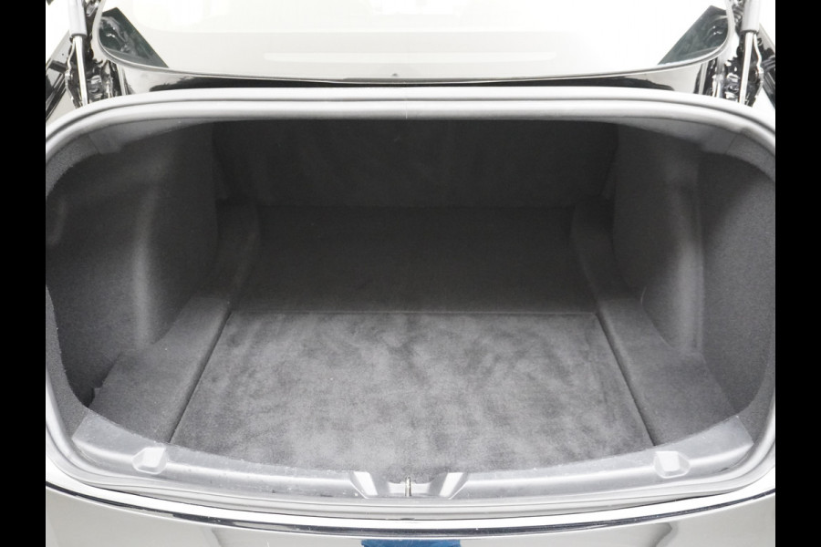 Tesla Model 3 Performance 513pk 20" AutoPilot Pano.dak  Adaptive Cruise Camera''s Leer PDC-A+Voor Wifi Ecc Pdc Dual Motor ! Elektr.-A-Klep+Stuur+Verst.Stoel+Geheugen, Easy Entry Stoel+Bank-Verwarmd Keyless carbon spoiler rode remklauwen Long Range accu WiFi Voorbereid. Internet (9,99pm) 75 kWh 4wd 1e Eigenaar Origineel Nederlandse Auto
