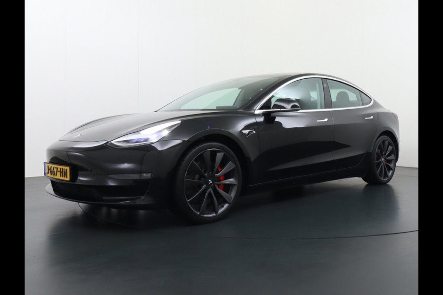 Tesla Model 3 Performance 513pk 20" AutoPilot Pano.dak  Adaptive Cruise Camera''s Leer PDC-A+Voor Wifi Ecc Pdc Dual Motor ! Elektr.-A-Klep+Stuur+Verst.Stoel+Geheugen, Easy Entry Stoel+Bank-Verwarmd Keyless carbon spoiler rode remklauwen Long Range accu WiFi Voorbereid. Internet (9,99pm) 75 kWh 4wd 1e Eigenaar Origineel Nederlandse Auto