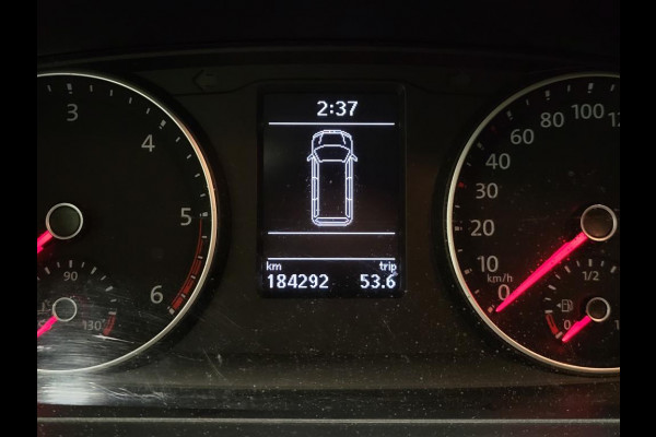 Volkswagen Transporter 2.0TDI 150pk L2/H1 Automaat Euro 6! Volkswagen Transporter 2.0TDI 150pk L2/H1 Automaat Euro 6!