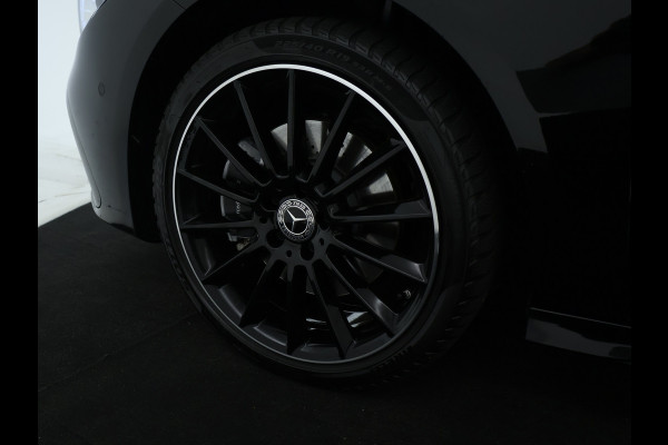 Mercedes-Benz CLA-Klasse 250 e AMG Line AMG Line | Night Pakket | 19 Inch AMG Velgen | Memory voorstoelen | Dodehoekassist | Sfeerverlichting. Inclusief 48 maanden MB Certified garantie voor Europa.