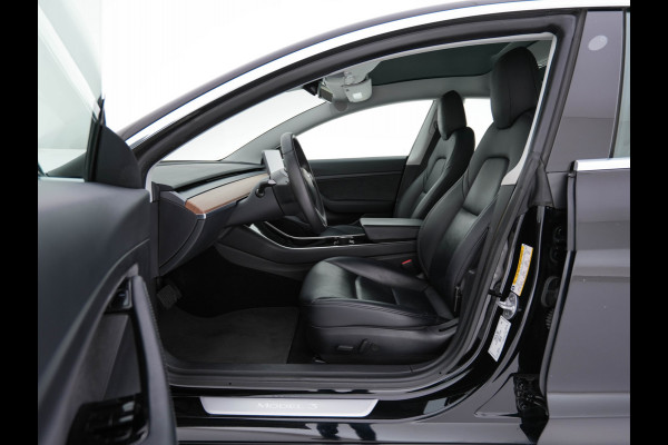 Tesla Model 3 Standard RWD Plus 60 kWh [ 3-Fase ] {SOH-84%} (INCL-BTW) Aut. *PANO | AUTO-PILOT | LUXURY-LEATHER | KEYLESS | FULL-LED | MEMORY-PACK | SURROUND-VIEW | DAB | CARPLAY | DIGI-COCKPIT | LANE-ASSIST | COMFORT-SEATS | 18"ALU*