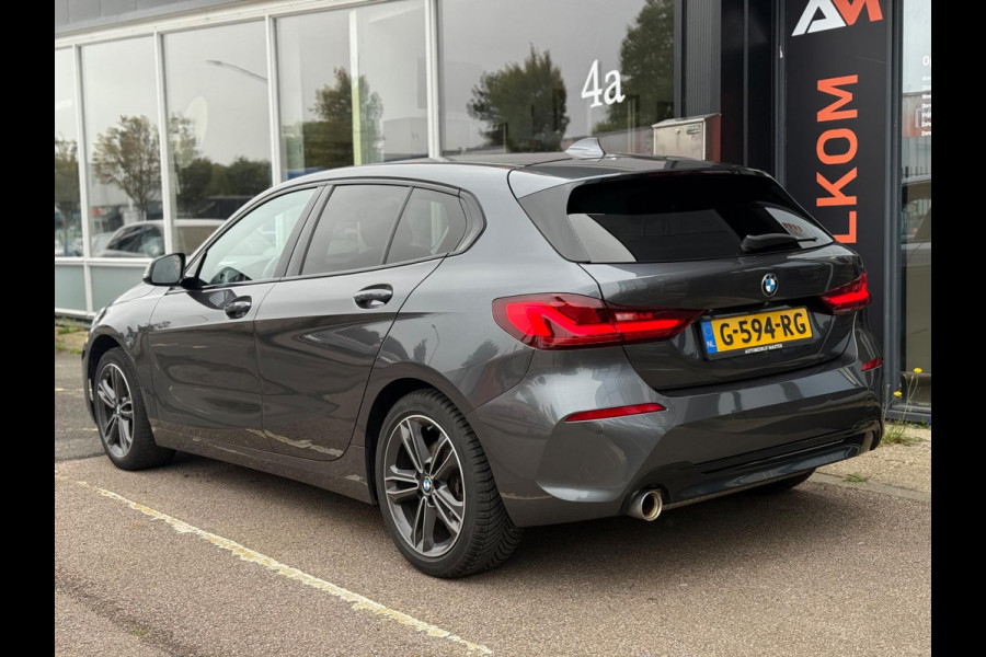 BMW 1-serie 118i Executive Edition | Airco | Cruise | PDC