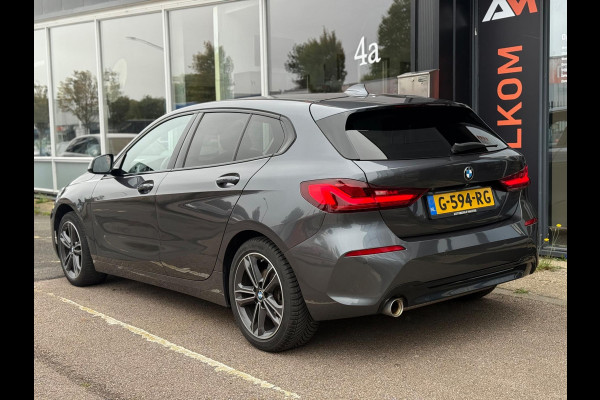 BMW 1-serie 118i Executive Edition | Airco | Cruise | PDC