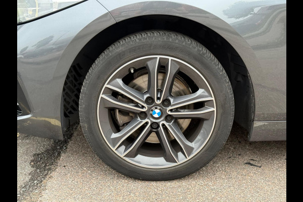 BMW 1-serie 118i Executive Edition | Airco | Cruise | PDC