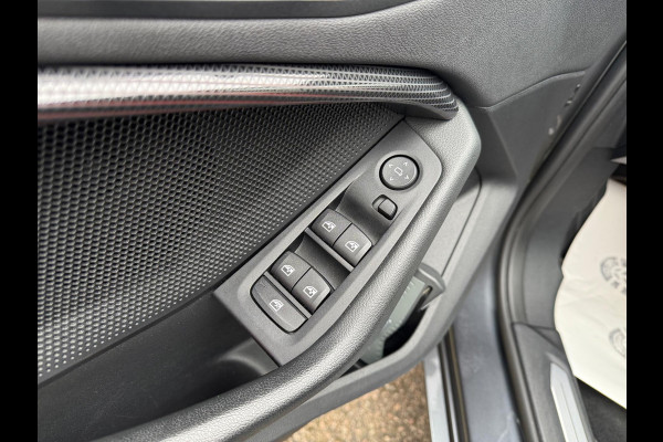 BMW 1-serie 118i Executive Edition | Airco | Cruise | PDC