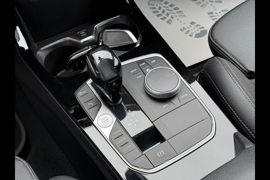 BMW 1-serie 118i Executive Edition | Airco | Cruise | PDC