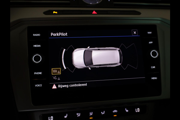 Volkswagen Passat Variant 1.4 TSI ACT Comfortline 150pk 6bak| Navi | LM-velgen| Parksensors | extra getint glas