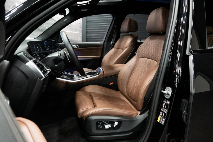 BMW X5 xDrive50e *M-Sport Pro / Panorama Sky Lounge / Harman Kardon / Soft-Close / Alcantara hemelbekleding / Comfort-Stoelen*
