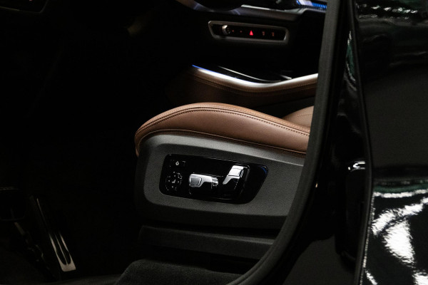 BMW X5 xDrive50e *M-Sport Pro / Panorama Sky Lounge / Harman Kardon / Soft-Close / Alcantara hemelbekleding / Comfort-Stoelen*