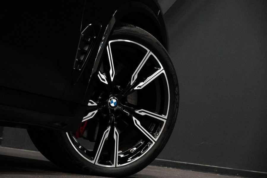 BMW X5 xDrive50e *M-Sport Pro / Panorama Sky Lounge / Harman Kardon / Soft-Close / Alcantara hemelbekleding / Comfort-Stoelen*