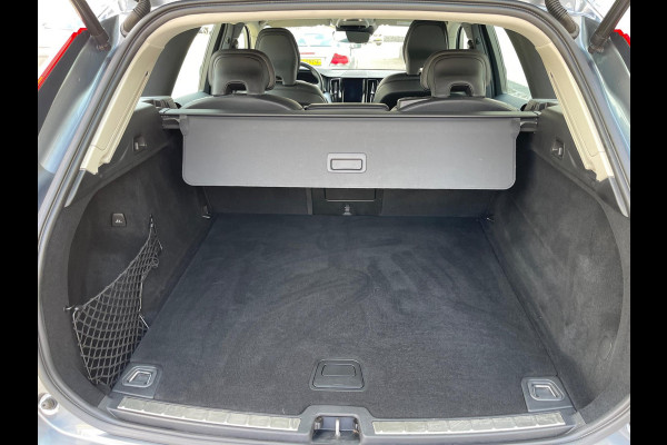 Volvo XC60 2.0 D4 190PK MOMENTUM-PRO 360'"CAMERA LEER NAVI LED XENON Volvo XC60 2.0 D4 190PK MOMENTUM-PRO 360'"CAMERA LEER NAVI LED XENON