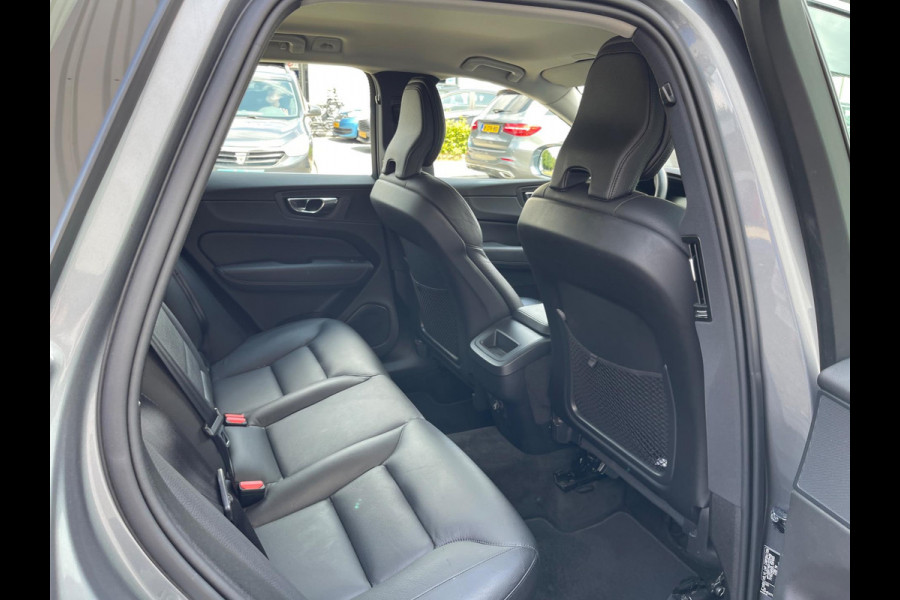 Volvo XC60 2.0 D4 190PK MOMENTUM-PRO 360'"CAMERA LEER NAVI LED XENON Volvo XC60 2.0 D4 190PK MOMENTUM-PRO 360'"CAMERA LEER NAVI LED XENON