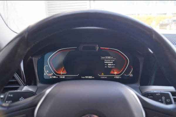 BMW 3 Serie Touring 318i Automaat High Executive Edition -LEER-