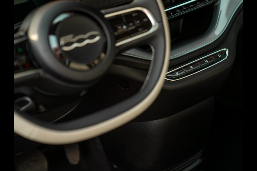 Fiat 500E La Prima 42 kWh