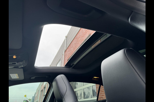 Mercedes-Benz GLA 250 AUT AMG LED Pano Navi Camera