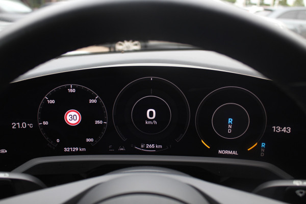 Porsche Taycan Cross Turismo 4 93 kWh / SoH 96% / Panoramadak / Camera / Leder / Keyless / 20'' / Dodehoek / Stoelverwarming / Warmtepomp