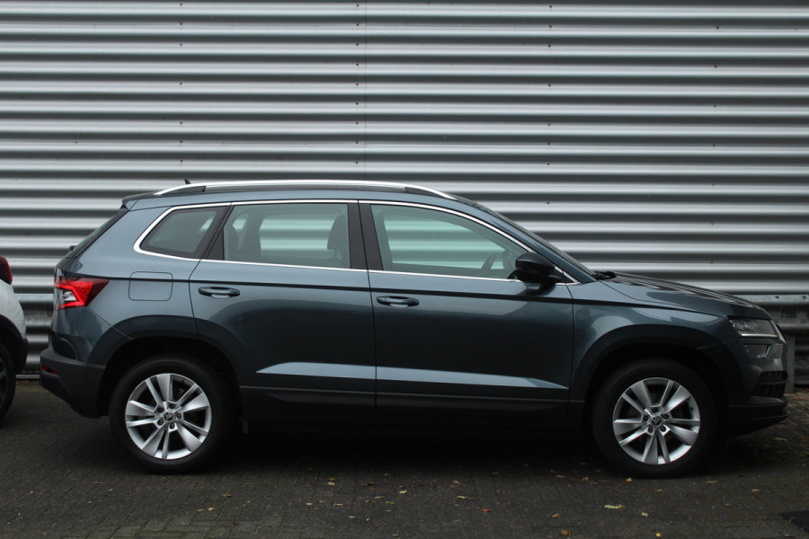 Škoda Karoq 1.5 TSI ACT 150pk Business Edition Plus NL-Auto NAP Clima Cruise Navi Camera Canton El. Klep 17"LMV