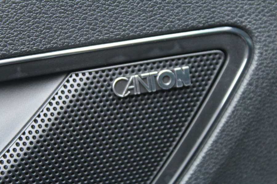 Škoda Karoq 1.5 TSI ACT 150pk Business Edition Plus NL-Auto NAP Clima Cruise Navi Camera Canton El. Klep 17"LMV