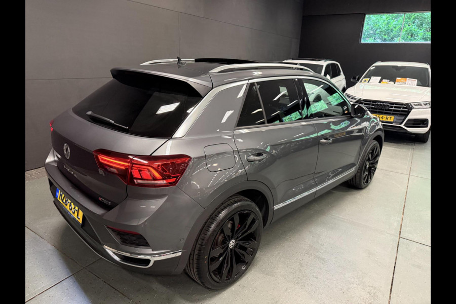 Volkswagen T-Roc 2.0 TSI 4Motion Sport PANO/V-COCKPIT/LED/DAB/CARPLAY/ECC/PDC/CRUISE///