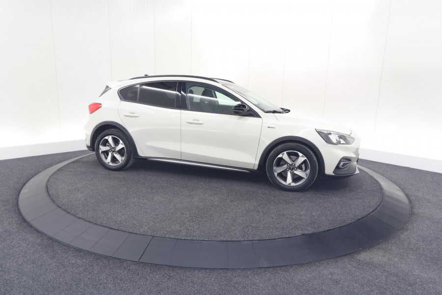 Ford Focus 1.5 EcoBoost Active Business | Lage Kilometerstand | Navigatie | Parkeersensoren | Apple Carplay Ford Focus 1.5 EcoBoost Active Business | Lage Kilometerstand | Navigatie | Parkeersensoren | Apple Carplay