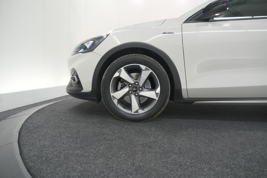 Ford Focus 1.5 EcoBoost Active Business | Lage Kilometerstand | Navigatie | Parkeersensoren | Apple Carplay Ford Focus 1.5 EcoBoost Active Business | Lage Kilometerstand | Navigatie | Parkeersensoren | Apple Carplay