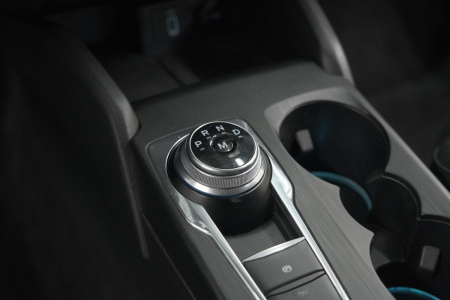 Ford Focus 1.5 EcoBoost Active Business | Lage Kilometerstand | Navigatie | Parkeersensoren | Apple Carplay Ford Focus 1.5 EcoBoost Active Business | Lage Kilometerstand | Navigatie | Parkeersensoren | Apple Carplay