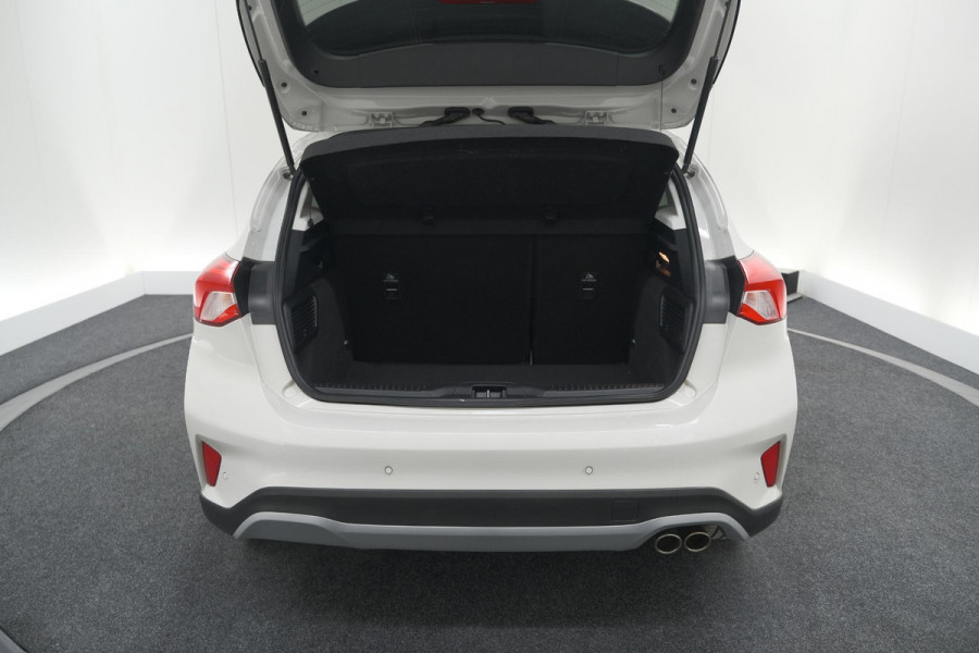 Ford Focus 1.5 EcoBoost Active Business | Lage Kilometerstand | Navigatie | Parkeersensoren | Apple Carplay Ford Focus 1.5 EcoBoost Active Business | Lage Kilometerstand | Navigatie | Parkeersensoren | Apple Carplay