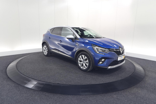 Renault Captur 1.6 E-Tech Plug-in Hybrid 160 Intens | Camera | 9.3 Inch Groot Scherm | Apple Carplay | Parkeersensoren Renault Captur 1.6 E-Tech Plug-in Hybrid 160 Intens | Camera | 9.3 Inch Groot Scherm | Apple Carplay | Parkeersensoren