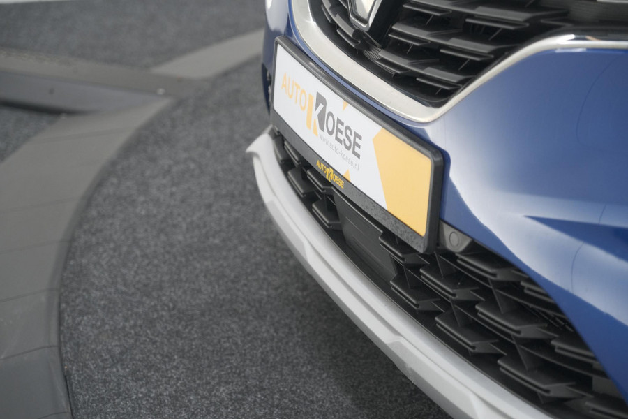 Renault Captur 1.6 E-Tech Plug-in Hybrid 160 Intens | Camera | 9.3 Inch Groot Scherm | Apple Carplay | Parkeersensoren Renault Captur 1.6 E-Tech Plug-in Hybrid 160 Intens | Camera | 9.3 Inch Groot Scherm | Apple Carplay | Parkeersensoren
