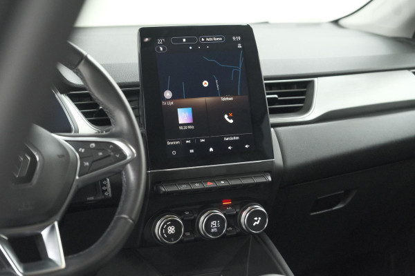 Renault Captur 1.6 E-Tech Plug-in Hybrid 160 Intens | Camera | 9.3 Inch Groot Scherm | Apple Carplay | Parkeersensoren Renault Captur 1.6 E-Tech Plug-in Hybrid 160 Intens | Camera | 9.3 Inch Groot Scherm | Apple Carplay | Parkeersensoren